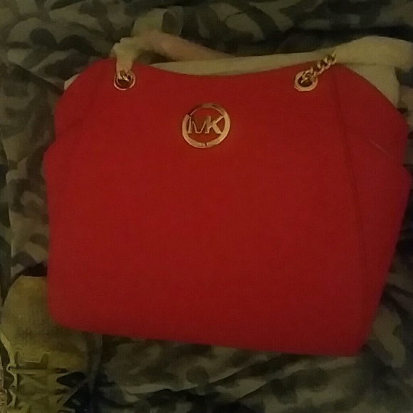 Michael Kors travel bag - Picture 1 of 4
